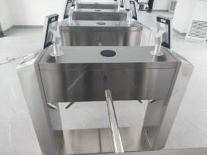 cổng xoay 3 càng tại quận đống đa