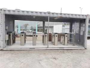 cổng xoay 3 càng tại quận 4