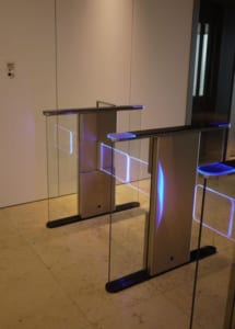 Cửa từ an ninh – Giải pháp chống thất thoát hàng hóa không thể thiếu