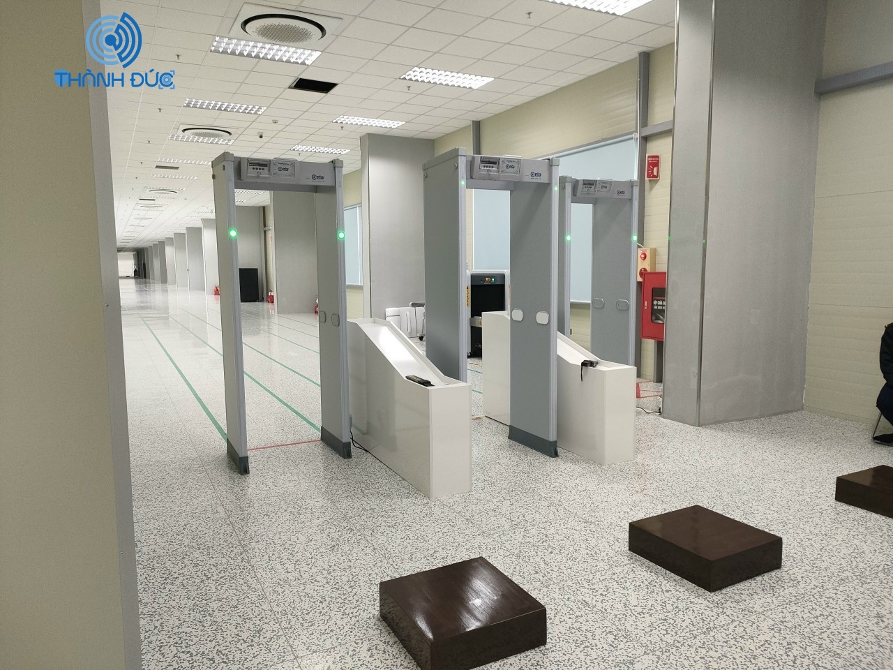 Cổng từ an ninh trong ngăn chặn trộm cắp hàng hóa của Thành Đức