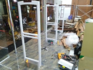 Mua cổng từ an ninh online – Những điều cần lưu ý